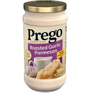Prego Alfredo Pasta Sauce with Roasted Garlic and Parmesan Cheese - 14.5 Oz