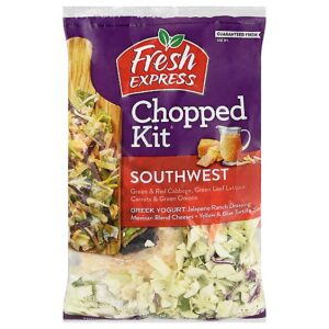 Fresh Express Salad Kit Chopped Southwest Greek Yogurt - 9.1 Oz