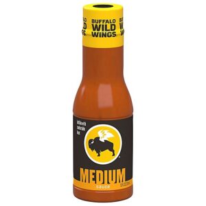 Buffalo Wild Wings Medium Sauce - 12 FZ