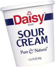 Daisy Sour Cream Pure & Natural - 16 Oz