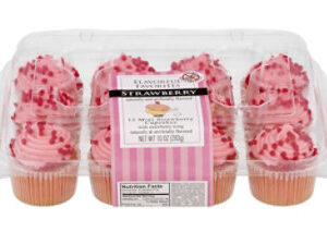 Cupcake Mini Strawberry 12 Count - 10 Oz
