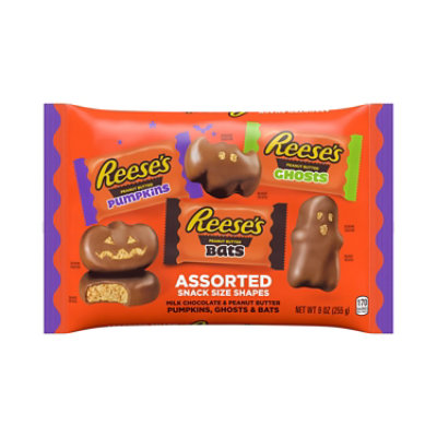 REESE'S Assorted Milk Chocolate Snack Size Peanut Butter Shapes Halloween Candy Bag - 9 Oz