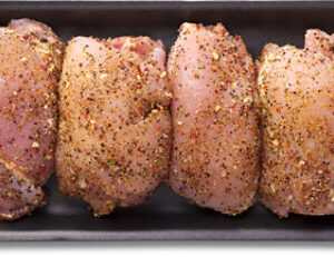 Chicken Thighs Boneless California Garlic Medley Seasoning - Lb